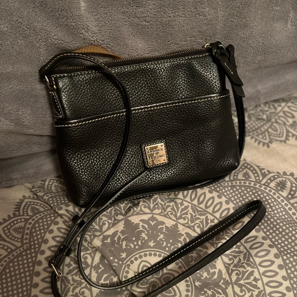 Dooney & Bourke crossbody